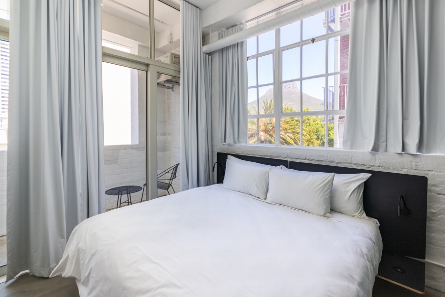 1 Bedroom Property for Sale in Gardens Western Cape